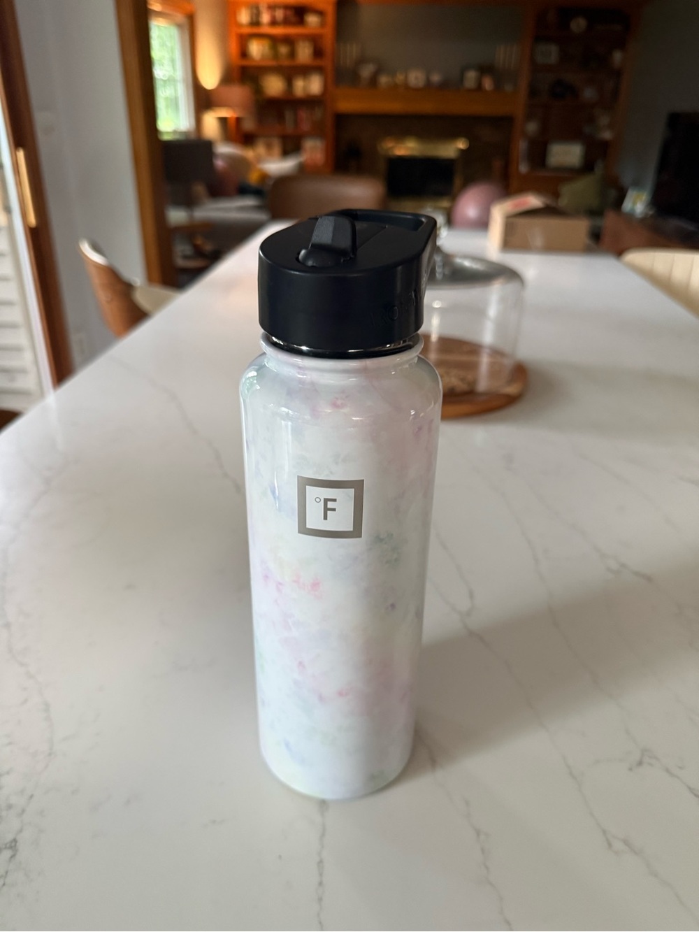 IRON °FLASK Hydration Flask - Sports Water Bottle - 40 oz Pearl